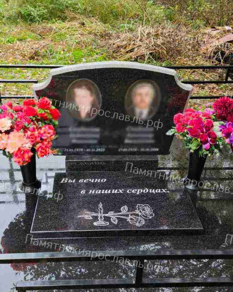 Семейный памятник с керамогранитной вставкой
