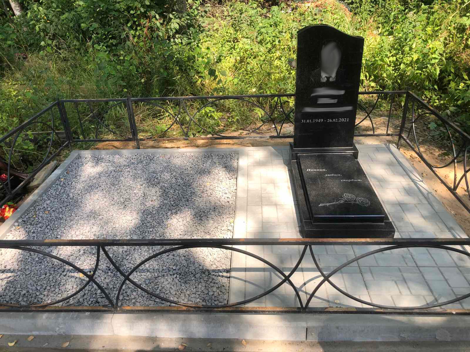 Благоустройство семейного захоронения 2*3