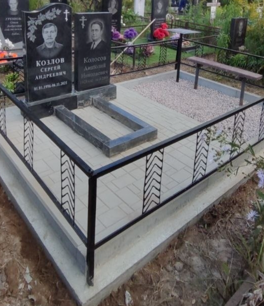 Благоустройство с плиткой Благоустройство семейного захоронения